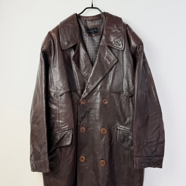 QUINO 고트 스킨 더블 브레스티드 레더 하프 코트