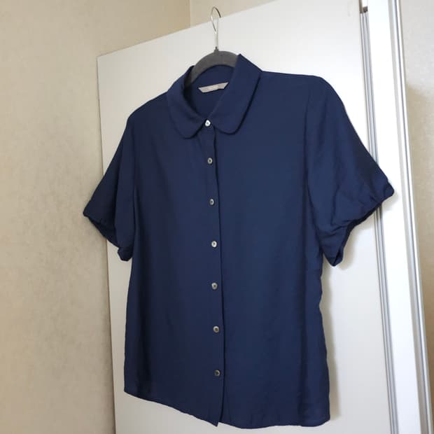 BCBG 레이온 블라우스