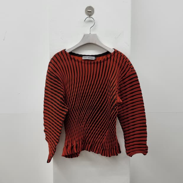 ISSEY MIYAKE 이세이미야케
