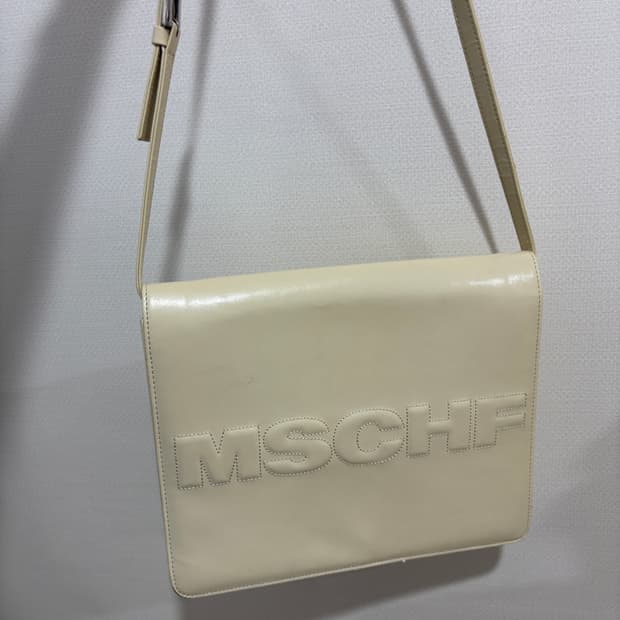 미스치프 숄더백 아이보리