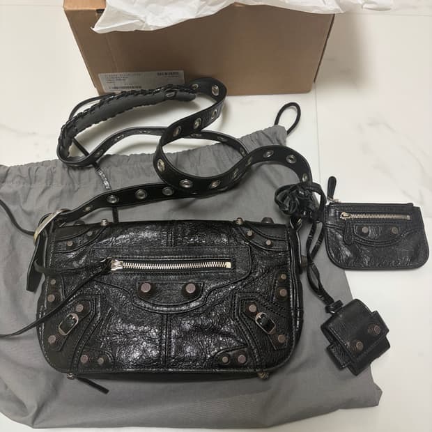 발렌시아가 르카골 블랙 xs