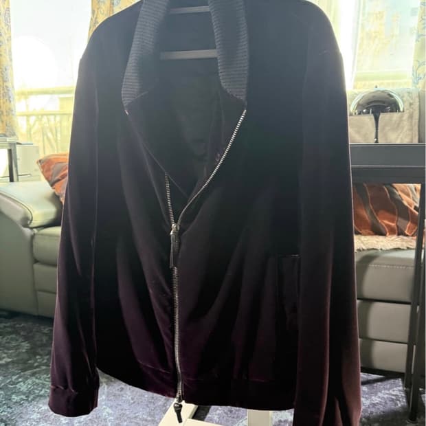 [언제나 길을 잃지 않은 클래식] Giorgio Armani