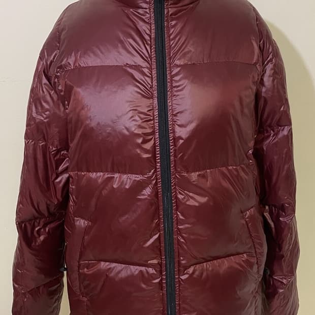 스투시 다운 패딩자켓 와인 레드