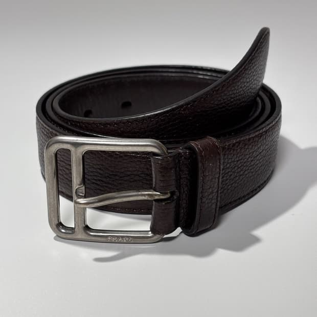 프라다 그레인 벨트