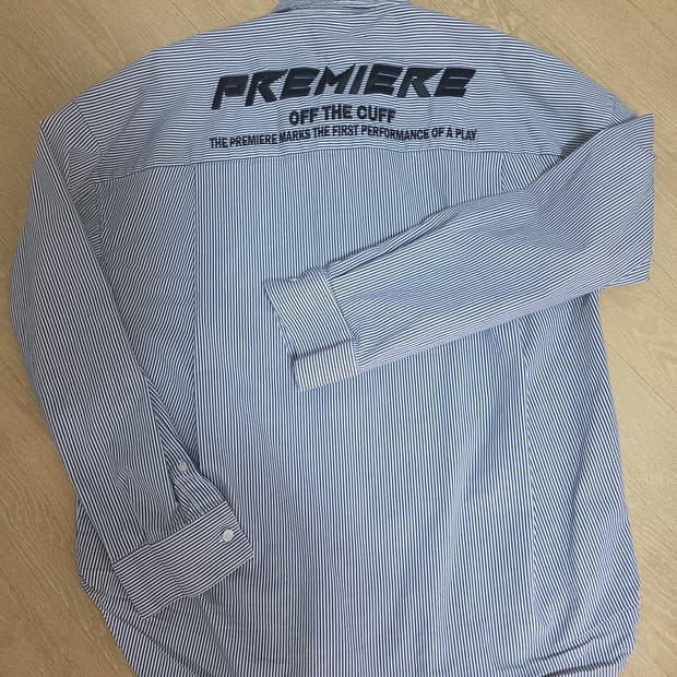 지오송지오 스트라이프 오버핏 자수 셔츠