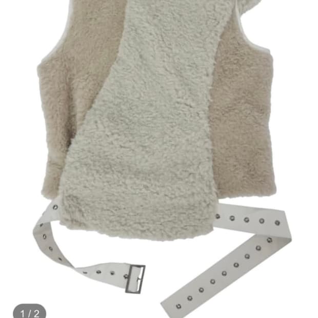 에옹쓰 무스탕 퍼 베스트