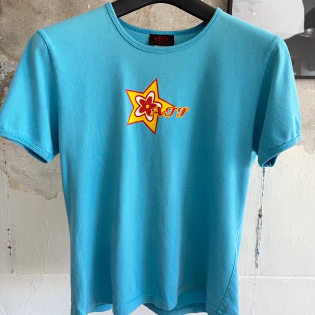 90s Baby tee