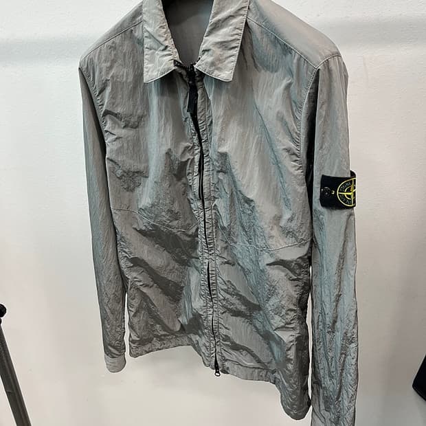 100) 스톤아일랜드 나일론 메탈셔츠