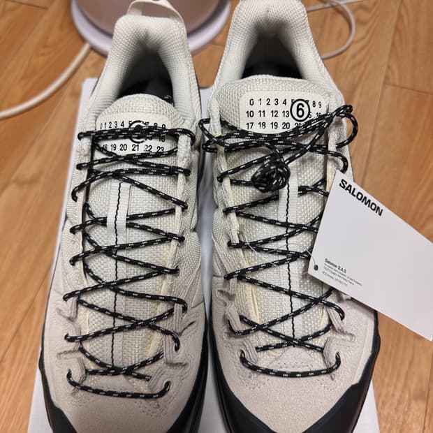 MM6 메종 마르지엘라 × 살로몬 X-ALP 판매합니다.275