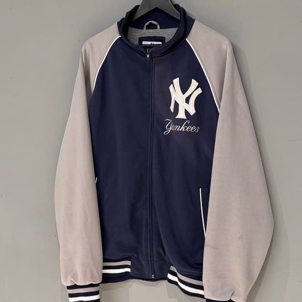 G-lll 뉴욕 양키스 집업 