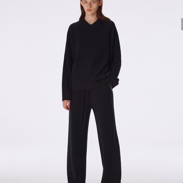 우마뭉 울 니트 (새상품) / 여성 니트/ 여자 니트