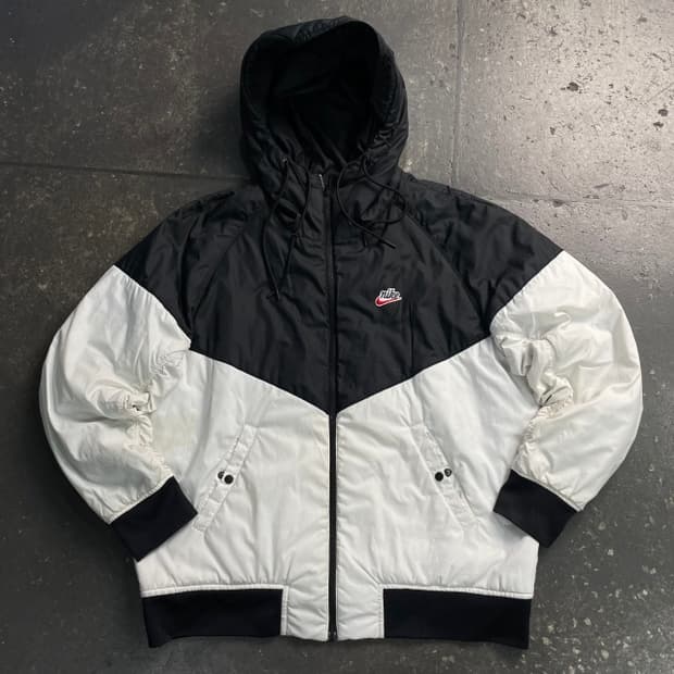 105 나이키 헤리티지 리버시블 점퍼 