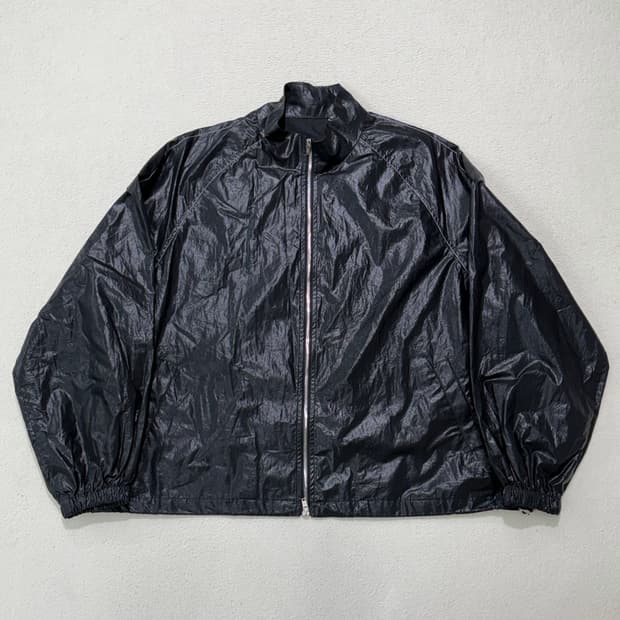 마뗑킴 로고 코팅 점퍼 OS 블랙