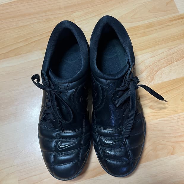 나이키 토탈 90 3 SP 트리플 블랙 (W) 290