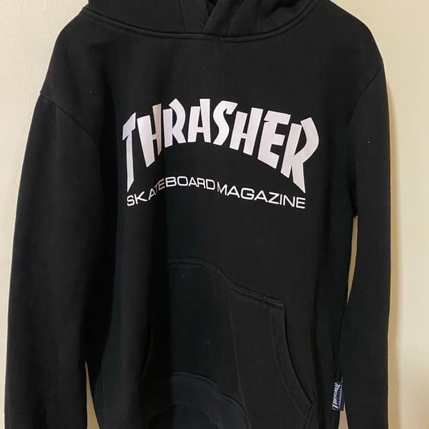 THRASHER 후드티