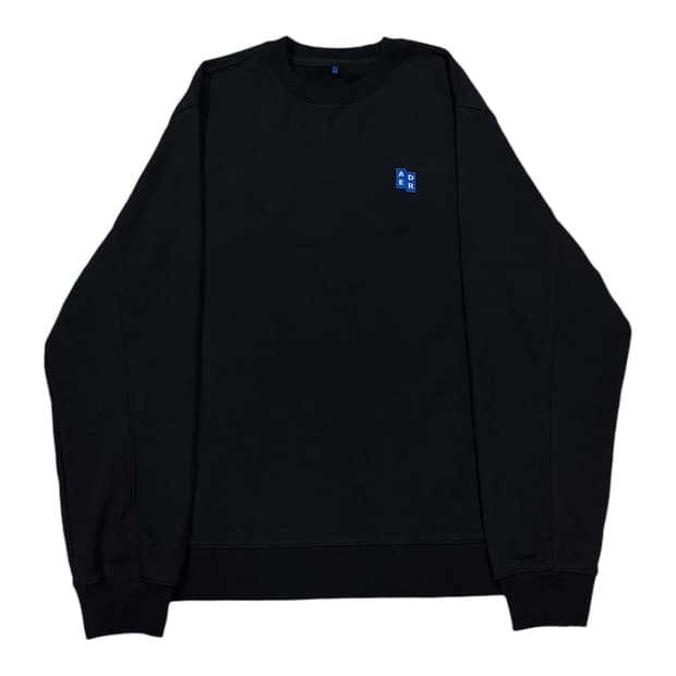 아더에러 시그니피컨트 TRS BL 태그 스웨트셔츠 맨투맨 블랙 M