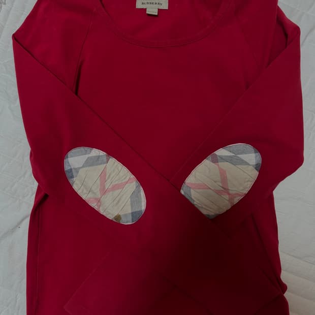 버버리 긴팔 티셔츠