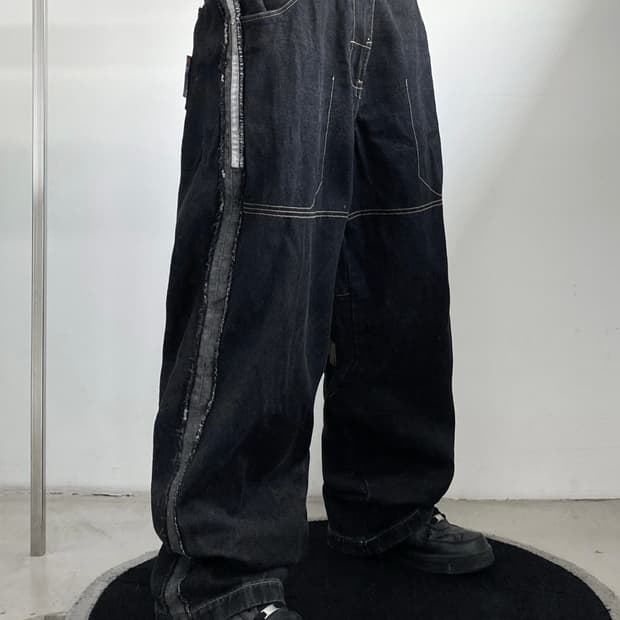 칼 카니 사이드 데미지 라인 와이드 데님 팬츠