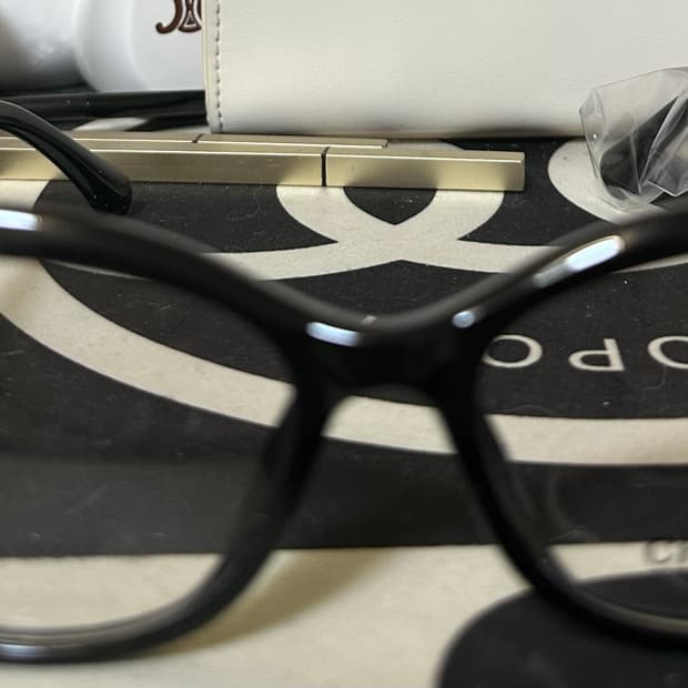 샤넬 안경 블랙 뿔테