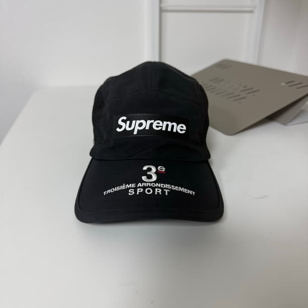 슈프림 메쉬 사이드 패널 캠프캡 블랙 - 24SS