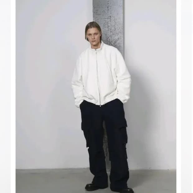 yiyae 이예 wool structure cargo pants navy