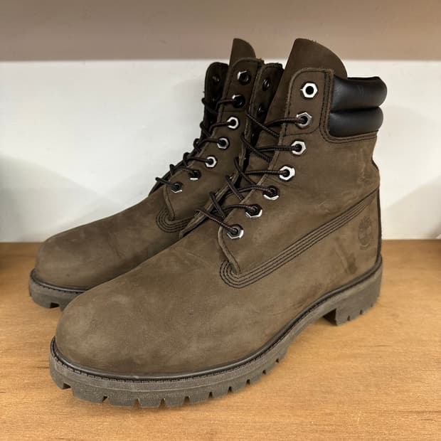 팀버랜드 6인치 부츠 ‘다크브라운‘