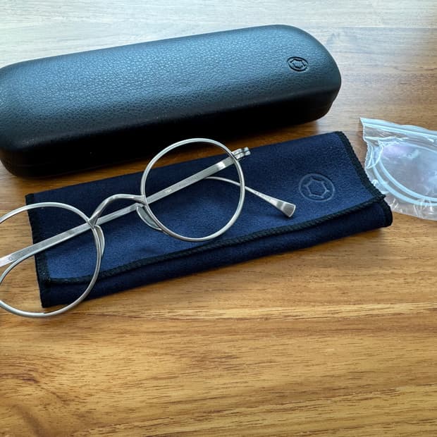 가메만넨 kmn-102 tsh 42 사이즈 판매합니다.