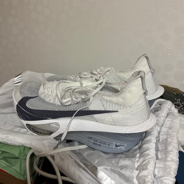 나이키 알파플라이3 흰검 285