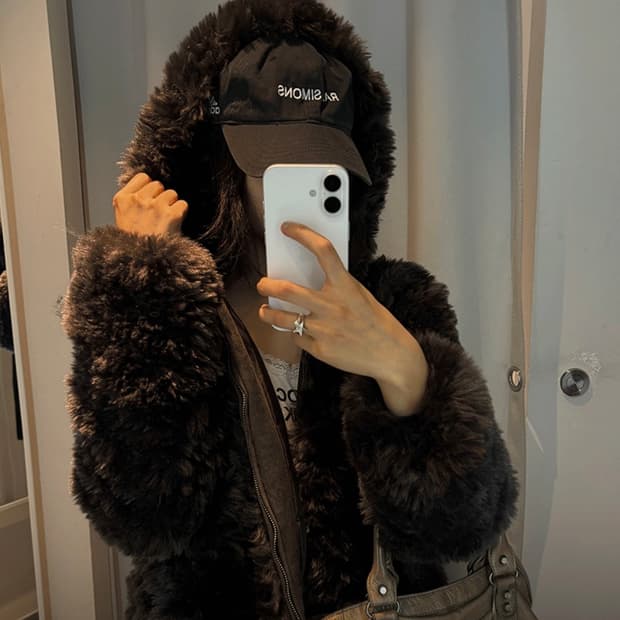 블랙업 후드 퍼자켓