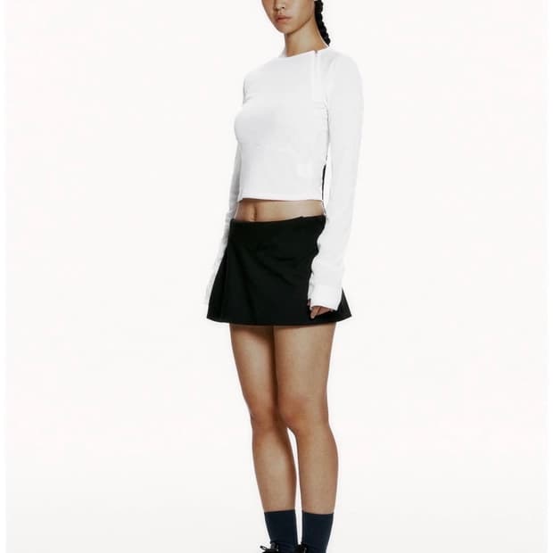 혜인서 Helix Long Sleeve 헬릭스 롱슬리브 화이트