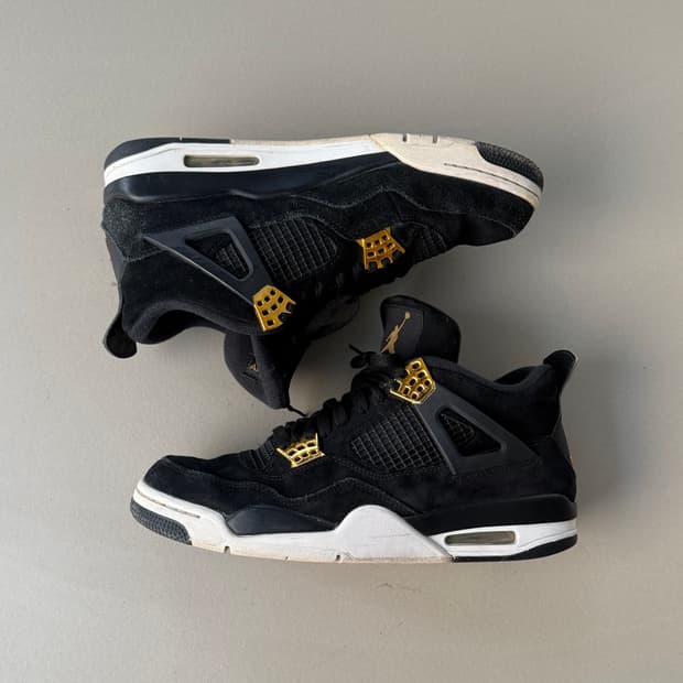 Air Jordan 4 Retro “Royalty”