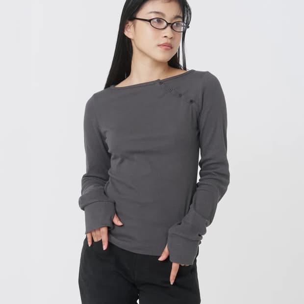 미세키서울  slash button long sleeves 챠콜