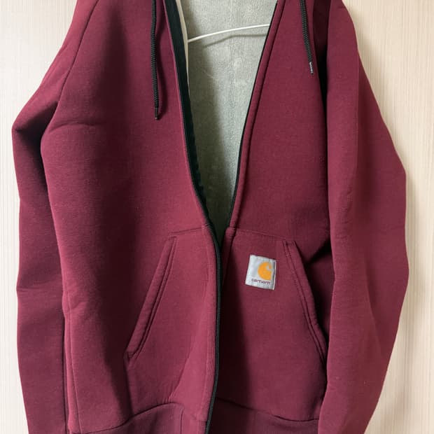 칼하트 wip 버건디 후드집업 팝니다 m