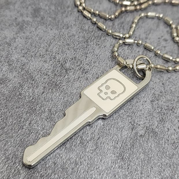 skull key necklace