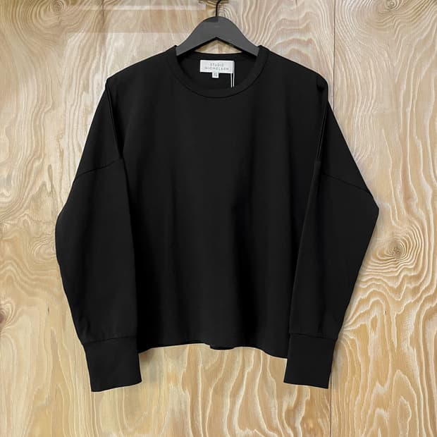 스튜디오 니콜슨 블랙 루프 롱슬리브 티셔츠