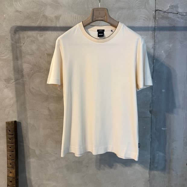 휴고보스 블랙라벨 크루넥 티셔츠 100