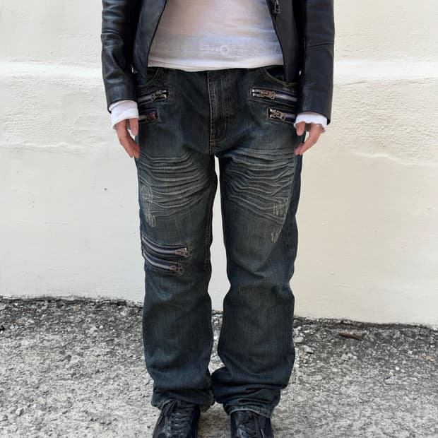 Washing zipper denim jean