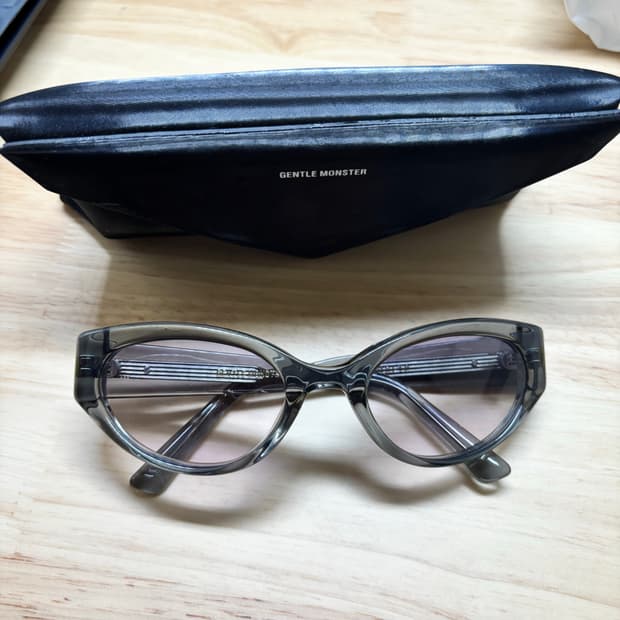 젠틀몬스터 몰토