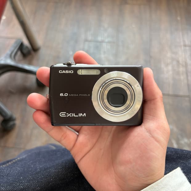 카시오 엑실림 ex z600 디지털카메라