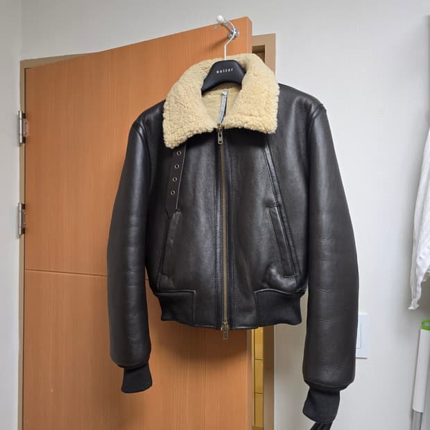 노이어 무스탕 50, 52사이즈 판매해요