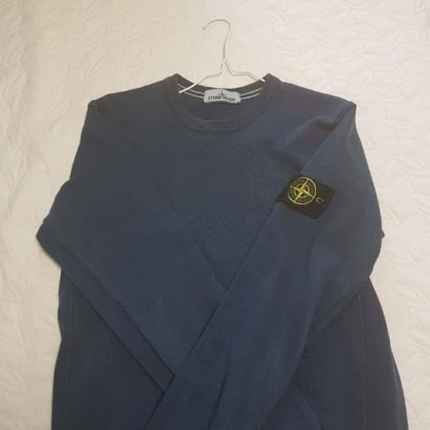 스톤아일랜드 맨투맨