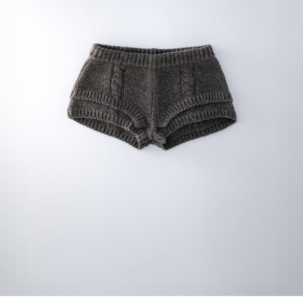 울리카상투스 로프 니트 쇼츠 브라운