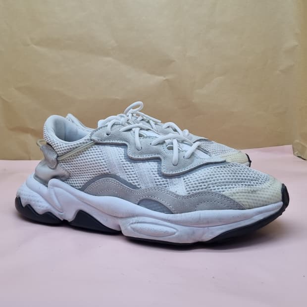 아디다스 오즈위고 남성운동화 260