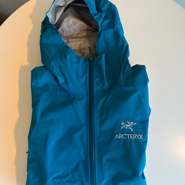 [판매] 아크테릭스 제타sl 프레네틱 M