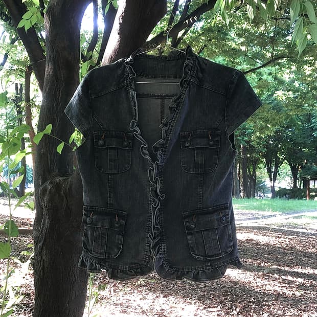 ruffle trim denim short sleeve jacket