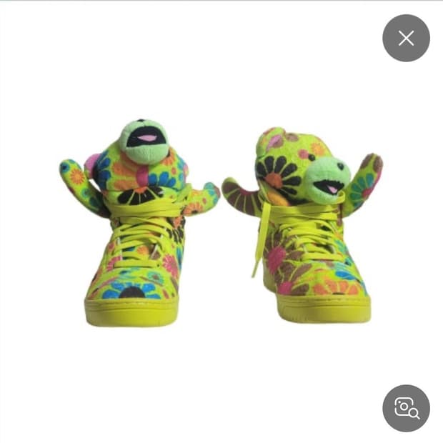 아디다스 제레미 스캇 플라워베어 구해요