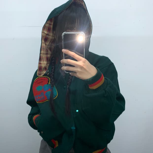 체크 후드 90s 패치 울봄버