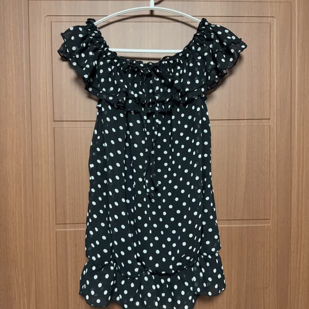 모리걸 하구미 일본 빈티지 니혼진 블랙 도트 오프숄더 쉬폰 블라우스