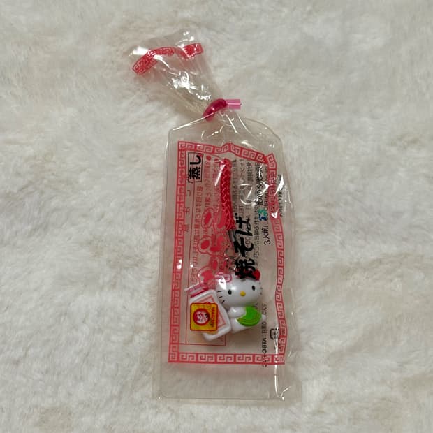 (이체시에눌) 일본 고전키티 헬로키티 마루짱 콜라보 35주년 연두색 키티