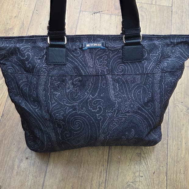 에트로 페이즐 블랙 토드백 ㅡ정품 